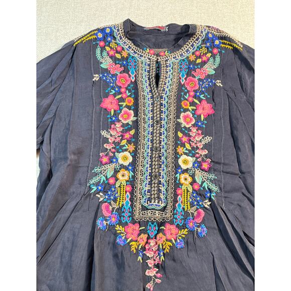 Johnny Was Women’s Medium Black Floral Embroidered ¾-Sleeve ½-Button Shirt Boho - Picture 9 of 12